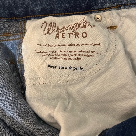 Wrangler retro high rise flare jeans - Picture 8 of 8